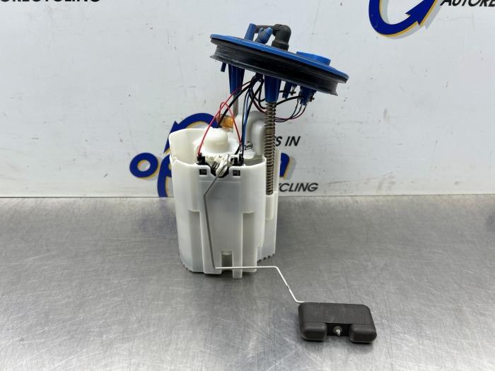 Gebruikte Benzinepomp Audi A3 Sportback (8VA/8VF) 1.4 TFSI 16V Prijs € 60,00 Margeregeling aangeboden door Gebr Opdam B.V.
