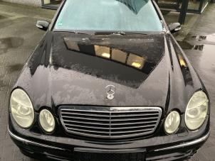 Gebruikte Motorkap Mercedes E Combi (S211) 2.6 E-240 V6 18V Prijs € 200,00 Margeregeling aangeboden door Gebr Opdam B.V.