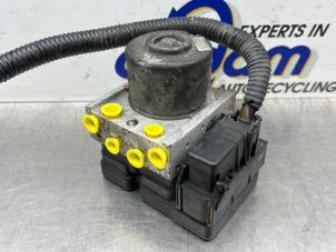 Gebruikte ABS Pomp Mazda 2 (NB/NC/ND/NE) 1.4 16V Prijs € 150,00 Margeregeling aangeboden door Gebr Opdam B.V.