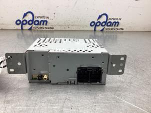 Gebruikte Radio Ford Focus 4 Wagon 1.0 Ti-VCT EcoBoost 12V 125 Prijs € 100,00 Margeregeling aangeboden door Gebr Opdam B.V.