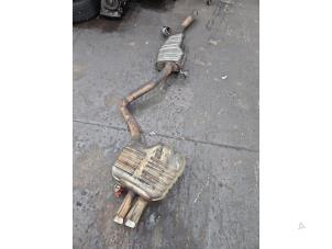 Gebruikte Uitlaat Midden + Einddemper Audi A4 Allroad Quattro (B9) 3.0 50 TDI V6 24V Prijs € 200,00 Margeregeling aangeboden door Gebr Opdam B.V.