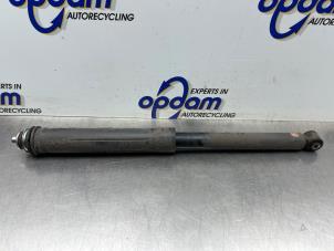 Gebruikte Schokdemper links-achter Toyota Yaris III (P13) 1.5 16V Hybrid Prijs € 30,00 Margeregeling aangeboden door Gebr Opdam B.V.