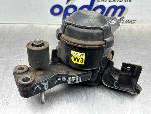 Gebruikte Motorrubber Toyota Yaris III (P13) 1.5 16V Hybrid Prijs € 35,00 Margeregeling aangeboden door Gebr Opdam B.V.