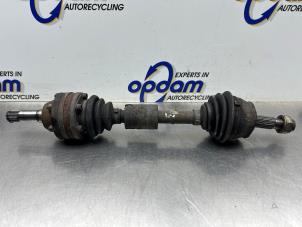 Gebruikte Aandrijfas links-voor Alfa Romeo 156 Sportwagon (932) 1.8 Twin spark 16V Prijs € 50,00 Margeregeling aangeboden door Gebr Opdam B.V.