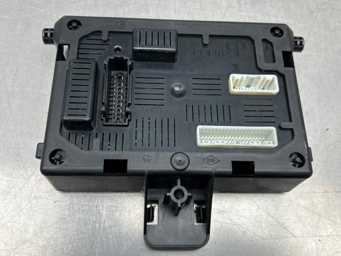 Computer Body Control Renault Clio III (BR/CR), 2005 / 2014 1.2 16V 75, Hatchback, Benzine, 1.149cc, 55kW (75pk), FWD, D4F740; D4FD7; D4F706; D4F764; D4FE7, 2005-06 / 2014-12, BR/CR1J; BR/CRCJ; BR/CR1S; BR/CR9S; BR/CRCS; BR/CRFU; BR/CR3U; BR/CRP3 (Gebruikt)