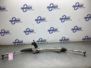 Gebruikte Stuurhuis Toyota Yaris IV (P21/PA1/PH1) 1.5 12V Hybrid 115 Prijs € 300,00 Margeregeling aangeboden door Gebr Opdam B.V.