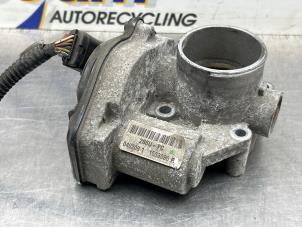 Gebruikte Gasklephuis Ford Focus 2 1.6 16V Prijs € 50,00 Margeregeling aangeboden door Gebr Opdam B.V.