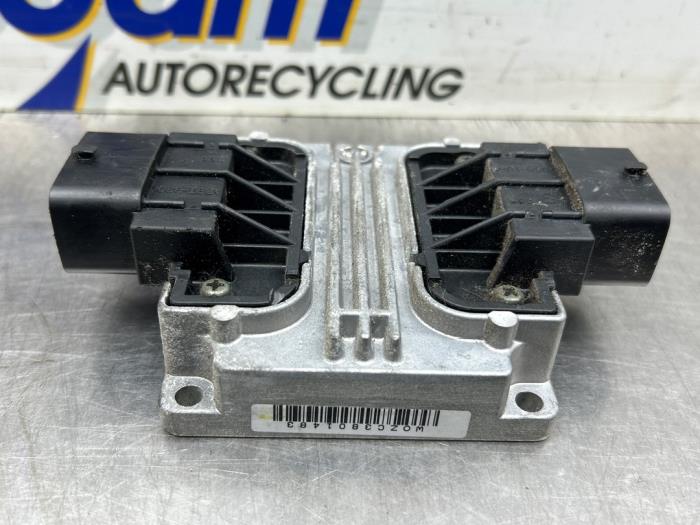 Gebruikte Computer Automatische Bak Opel Vectra C GTS 3.2 V6 24V Prijs € 150,00 Margeregeling aangeboden door Gebr Opdam B.V.