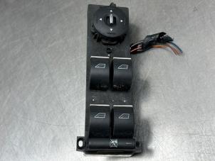 Gebruikte Ruit schakelaar elektrisch Ford Focus 2 1.6 TDCi 16V 100 Prijs € 50,00 Margeregeling aangeboden door Gebr Opdam B.V.