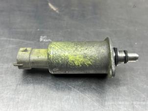 Gebruikte Brandstofdruk sensor Opel Zafira (M75) 2.2 16V Direct Ecotec Prijs € 250,00 Margeregeling aangeboden door Gebr Opdam B.V.