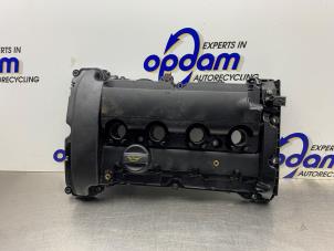 Gebruikte Kleppendeksel Citroen C4 Grand Picasso (UA) 1.6 16V THP 155 Prijs € 100,00 Margeregeling aangeboden door Gebr Opdam B.V.