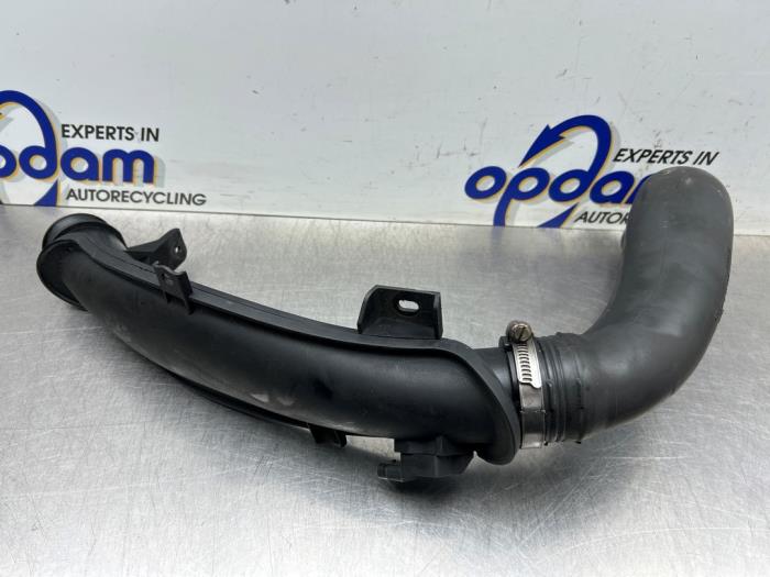 Gebruikte Intercooler Buis Citroen C4 Grand Picasso (UA) 1.6 16V THP 155 Prijs € 50,00 Margeregeling aangeboden door Gebr Opdam B.V.