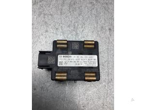 Gebruikte Radar sensor Mercedes A (177.0) 1.3 A-180 Turbo 16V Prijs € 200,00 Margeregeling aangeboden door Gebr Opdam B.V.