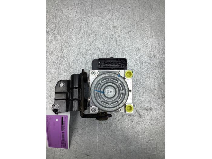 Gebruikte ABS Pomp Kia Picanto (JA) 1.0 DPi 12V Prijs € 100,00 Margeregeling aangeboden door Gebr Opdam B.V.