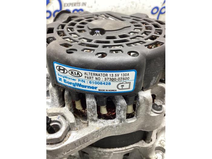 Dynamo van een Kia Picanto (JA) 1.0 DPi 12V 2024