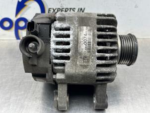 Gebruikte Alternator Peugeot 208 I (CA/CC/CK/CL) 1.2 Vti 12V PureTech 82 Prijs € 80,00 Margeregeling aangeboden door Gebr Opdam B.V.