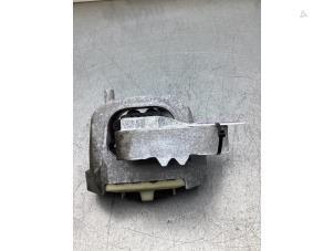 Gebruikte Motorsteun Skoda Scala 1.0 TSI 115 Prijs € 50,00 Margeregeling aangeboden door Gebr Opdam B.V.