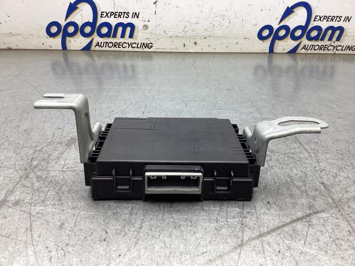 Stuurbekrachtiging Computer van een Suzuki Swift (ZA/ZC/ZD) 1.2 16V 2011