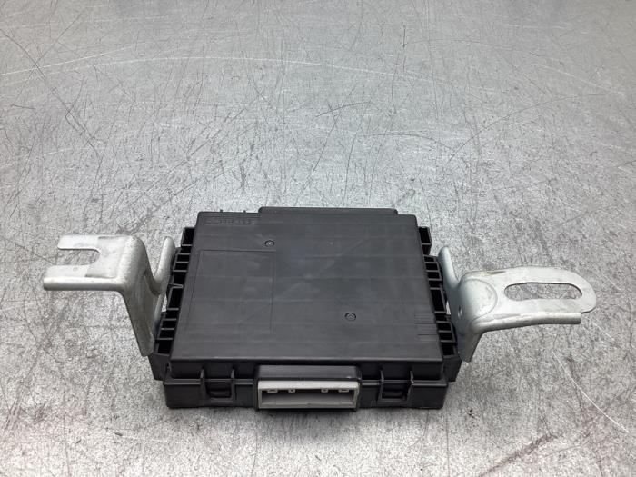 Stuurbekrachtiging Computer van een Suzuki Swift (ZA/ZC/ZD) 1.2 16V 2011