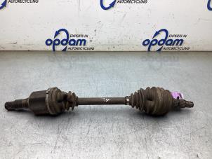 Gebruikte Homokineetas rechts-voor Suzuki Grand Vitara II (JT) 2.0 16V Prijs € 80,00 Margeregeling aangeboden door Gebr Opdam B.V.