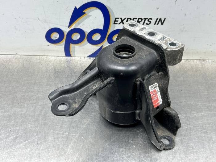 Gebruikte Motorsteun Kia Picanto (JA) 1.0 12V Prijs € 35,00 Margeregeling aangeboden door Gebr Opdam B.V.