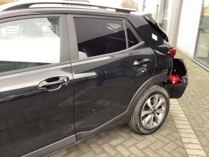 Gebruikte Deur 4Deurs links-achter Kia Stonic (YB) 1.0i T-GDi 12V Eco-Dynamics+ Prijs € 500,00 Margeregeling aangeboden door Gebr Opdam B.V.