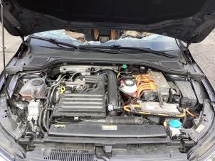 Gebruikte Expansievat Volkswagen Golf VIII (CD1) 1.4 eHybrid 16V Prijs € 24,20 Inclusief btw aangeboden door Gebr Opdam B.V.