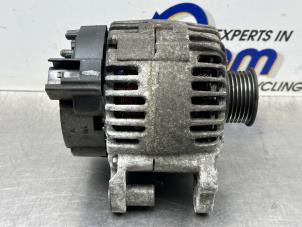 Gebruikte Dynamo Seat Ibiza III (6L1) 1.6 16V Prijs € 75,00 Margeregeling aangeboden door Gebr Opdam B.V.