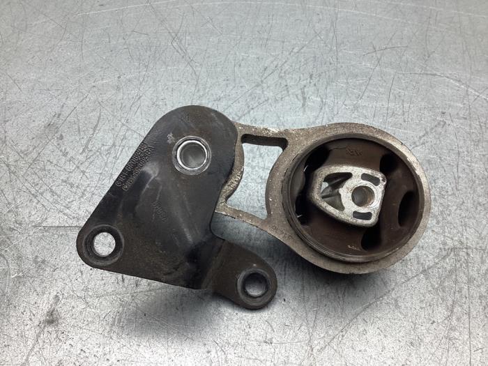 Gebruikte Versnellingsbak Steun Ford B-Max (JK8) 1.0 EcoBoost 12V 100 Prijs € 20,00 Margeregeling aangeboden door Gebr Opdam B.V.