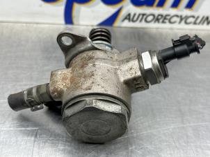 Gebruikte Hogedrukpomp Volkswagen Touran (1T1/T2) 1.4 16V TSI 140 Prijs € 125,00 Margeregeling aangeboden door Gebr Opdam B.V.