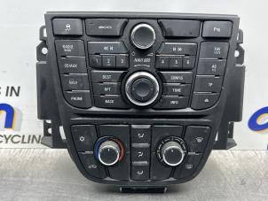 Gebruikte Regelunit Multi Media Opel Astra J Sports Tourer (PD8/PE8/PF8) 1.7 CDTi 16V Prijs € 75,00 Margeregeling aangeboden door Gebr Opdam B.V.