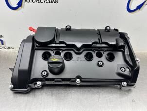 Nieuwe Kleppendeksel Peugeot 5008 II (M4/MC/MJ/MR) 1.6 16V PureTech 180 Prijs € 302,50 Inclusief btw aangeboden door Gebr Opdam B.V.