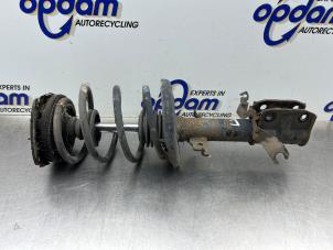 Gebruikte Voorpoot links Renault Scénic III (JZ) 1.6 16V Prijs € 60,00 Margeregeling aangeboden door Gebr Opdam B.V.