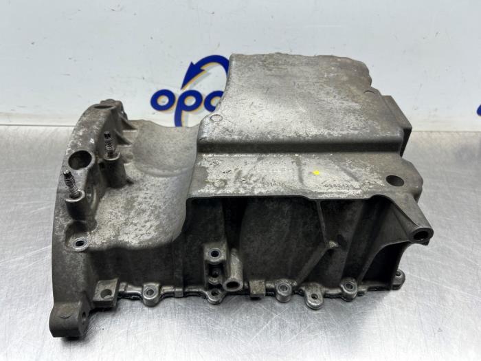 Gebruikte Carterpan Ford Focus 3 1.0 Ti-VCT EcoBoost 12V 100 Prijs € 50,00 Margeregeling aangeboden door Gebr Opdam B.V.
