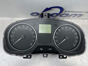 Gebruikte Tellerklok Skoda Fabia II Combi 1.2 TDI 12V Greenline Prijs € 50,00 Margeregeling aangeboden door Gebr Opdam B.V.