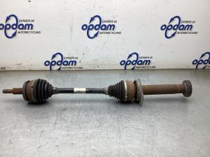 Gebruikte Cardanas rechts-voor (VWA) Volkswagen Transporter T5 2.0 TDI DRF Prijs € 121,00 Inclusief btw aangeboden door Gebr Opdam B.V.