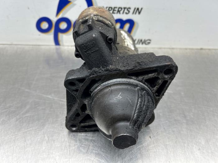 Gebruikte Startmotor Renault Master III (MA/MB/MC/MD/MH/MF/MG/MH) 2.3 dCi 16V Prijs € 60,00 Margeregeling aangeboden door Gebr Opdam B.V.