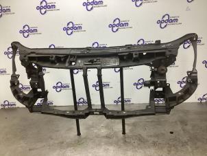 Gebruikte Frontpaneel Renault Master III (MA/MB/MC/MD/MH/MF/MG/MH) 2.3 dCi 16V Prijs € 175,00 Margeregeling aangeboden door Gebr Opdam B.V.