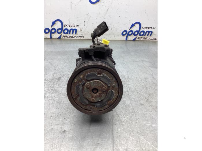 Pomp Airco van een Audi A5 Sportback (8TA) 1.8 TFSI 16V 2012