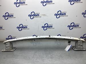 Gebruikte Bumperbalk voor Ford Transit 2.0 TDCi 16V Eco Blue 130 RWD Prijs € 100,00 Margeregeling aangeboden door Gebr Opdam B.V.