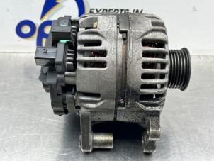 Gebruikte Dynamo Volkswagen Golf V (1K1) 1.6 FSI 16V Prijs € 75,00 Margeregeling aangeboden door Gebr Opdam B.V.