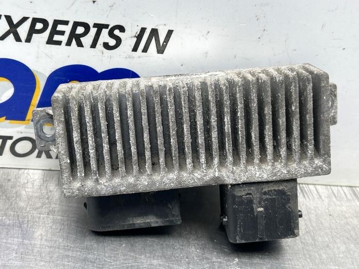 Gebruikte Koeling Module Renault Master III (MA/MB/MC/MD/MH/MF/MG/MH) 2.3 dCi 16V Prijs € 50,00 Margeregeling aangeboden door Gebr Opdam B.V.