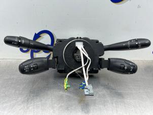 Gebruikte Combischakelaar Stuurkolom Peugeot 307 (3A/C/D) 1.6 16V Prijs € 150,00 Margeregeling aangeboden door Gebr Opdam B.V.