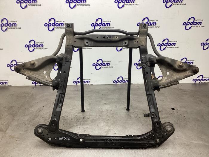 Gebruikte Subframe Dacia Lodgy (JS/SD0J) 1.5 dCi FAP Prijs € 477,95 Inclusief btw aangeboden door Gebr Opdam B.V.