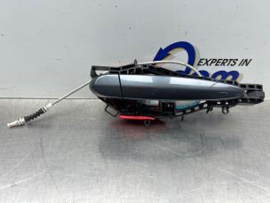 Gebruikte Deurgreep 4Deurs rechts-voor BMW 3 serie (F30) 320i 2.0 16V Prijs € 30,00 Margeregeling aangeboden door Gebr Opdam B.V.