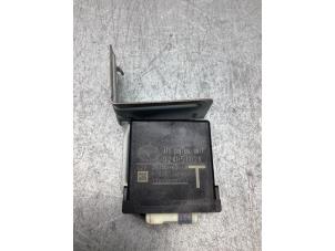 Gebruikte Computer Verlichting Mazda CX-3 (DJ/DK) 2.0 SkyActiv-G 120 Prijs € 60,00 Margeregeling aangeboden door Gebr Opdam B.V.