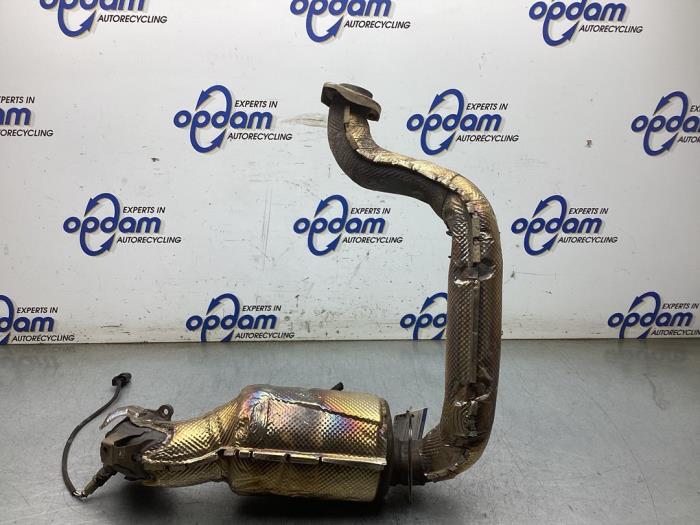 Gebruikte Katalysator Mercedes A (177.0) 2.0 A-220 Turbo 16V Prijs € 650,00 Margeregeling aangeboden door Gebr Opdam B.V.