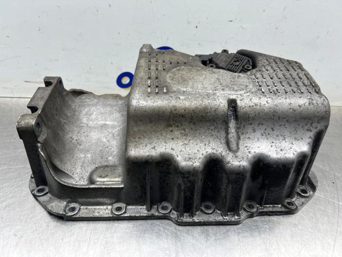 Gebruikte Carterpan Volkswagen Golf V (1K1) 1.6 FSI 16V Prijs € 45,00 Margeregeling aangeboden door Gebr Opdam B.V.