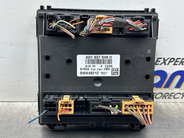 Gebruikte Computer Body Control Volkswagen Fox (5Z) 1.4 16V Prijs € 45,00 Margeregeling aangeboden door Gebr Opdam B.V.