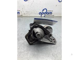 Startmotor van een Nissan Qashqai (J11) 1.2 DIG-T 16V 2018